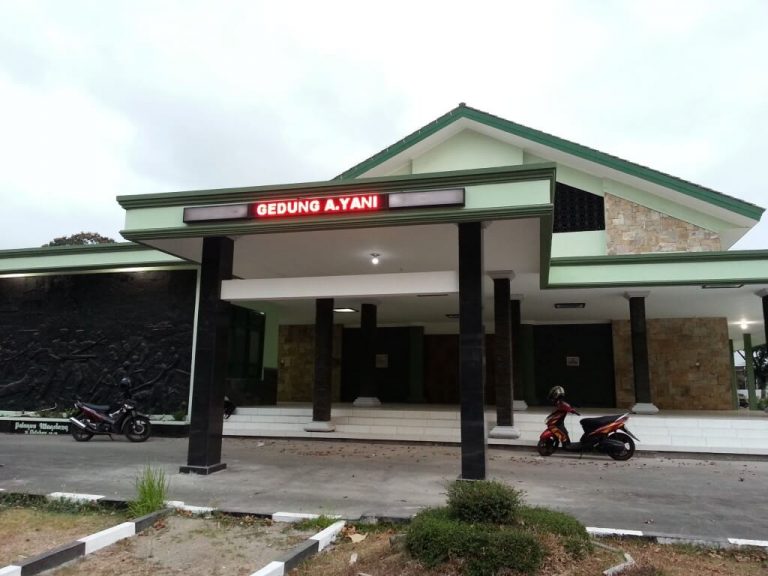Running Text Akademi Militer