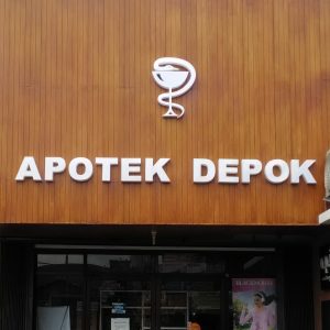 Huruf Timbul Akrilik Apotek Depok Yogyakarta Huruf Timbul Akrilik Apotek Depok Yogyakarta
