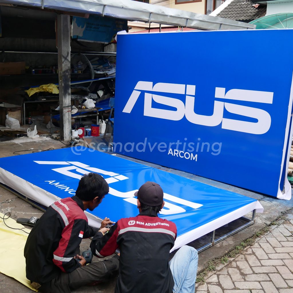 Proses Produksi Neon Box Asus Aminos Computer Magelang