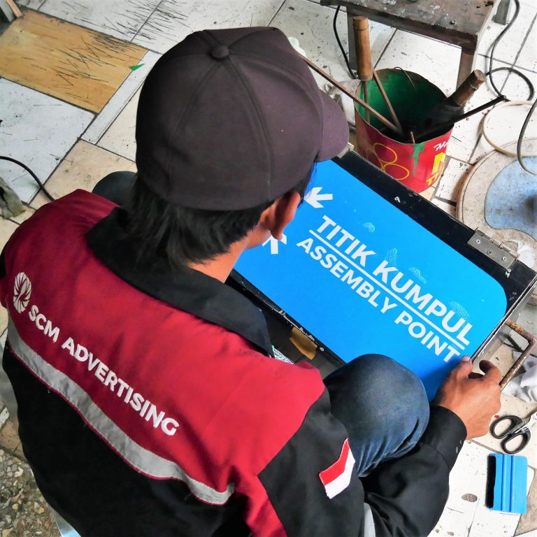Bikin Papan Petunjuk Murah di Jogja