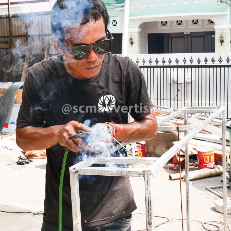 Produksi Kerangka Bukan Warmindo