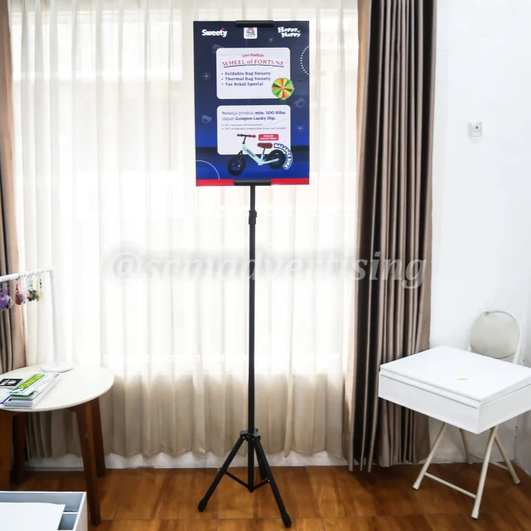 Tripod Banner Jogja